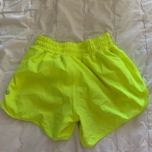 Lululemon Hotty Hot High-Rise Short 4”